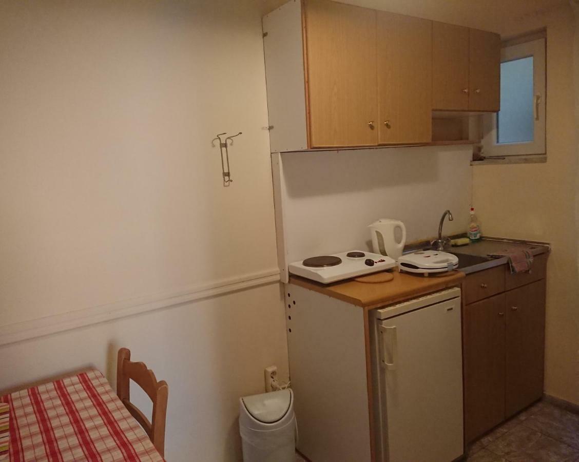 Katerina'S Apartment Пломарион Экстерьер фото